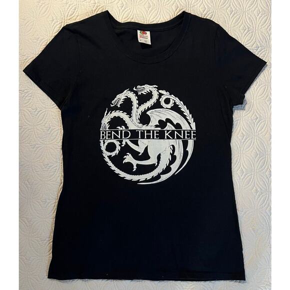 Game of Thrones themed T-shirt. Bend the knee. Black cotton Size med￼￼ - Picture 1 of 5